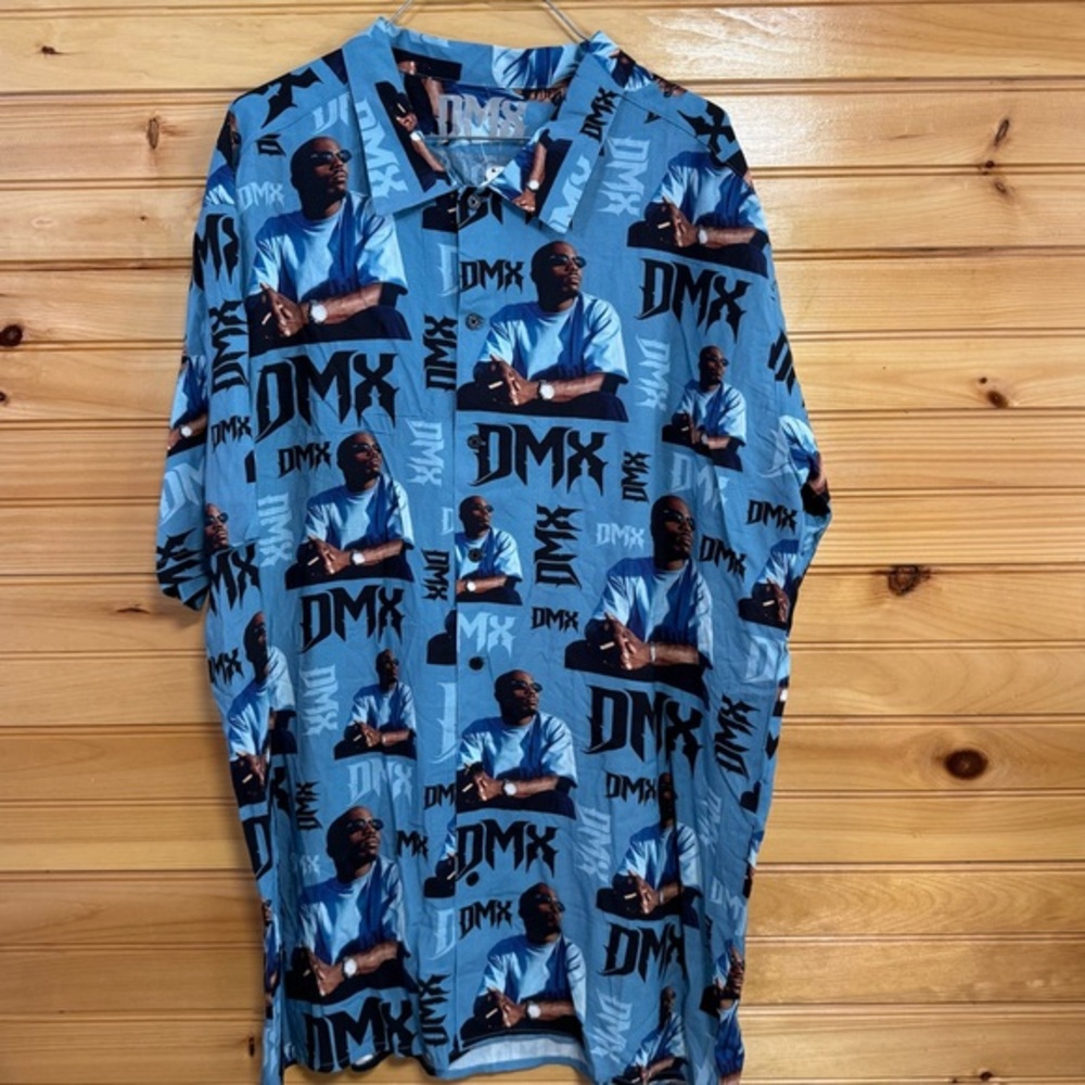 DMX Blue Casual Button Up Large NWT